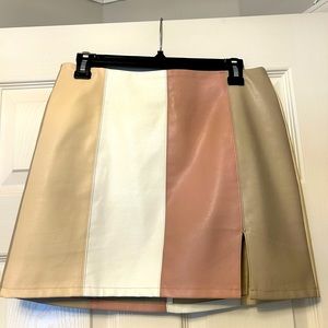 Altard State Women’s faux leather skirt